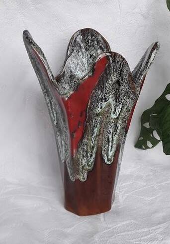 Vase sculptural vintage signé Paulette 24 – Céramique artistique – Vallauri