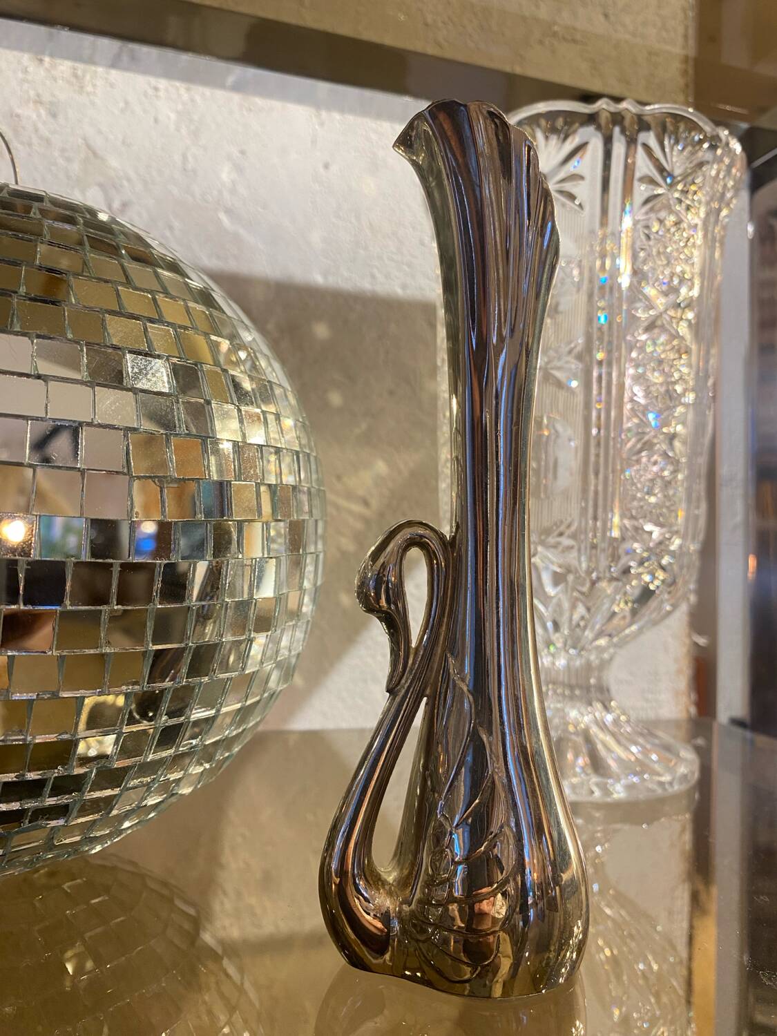 Art deco swan soliflore vase