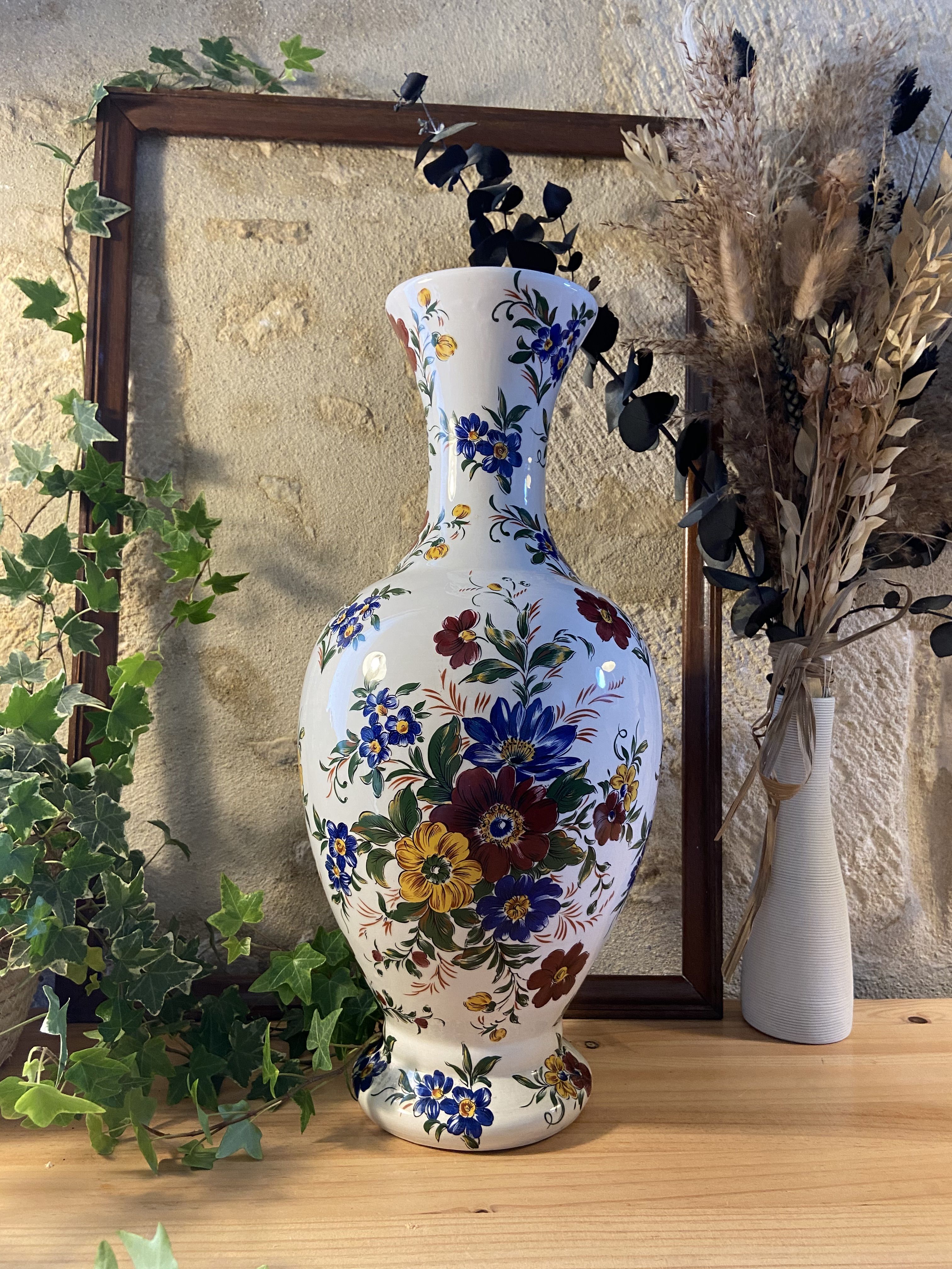 Pair of xxl vases