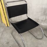 Set of 4 black leather chairs by Ludwig Mies Van Der Rohe
