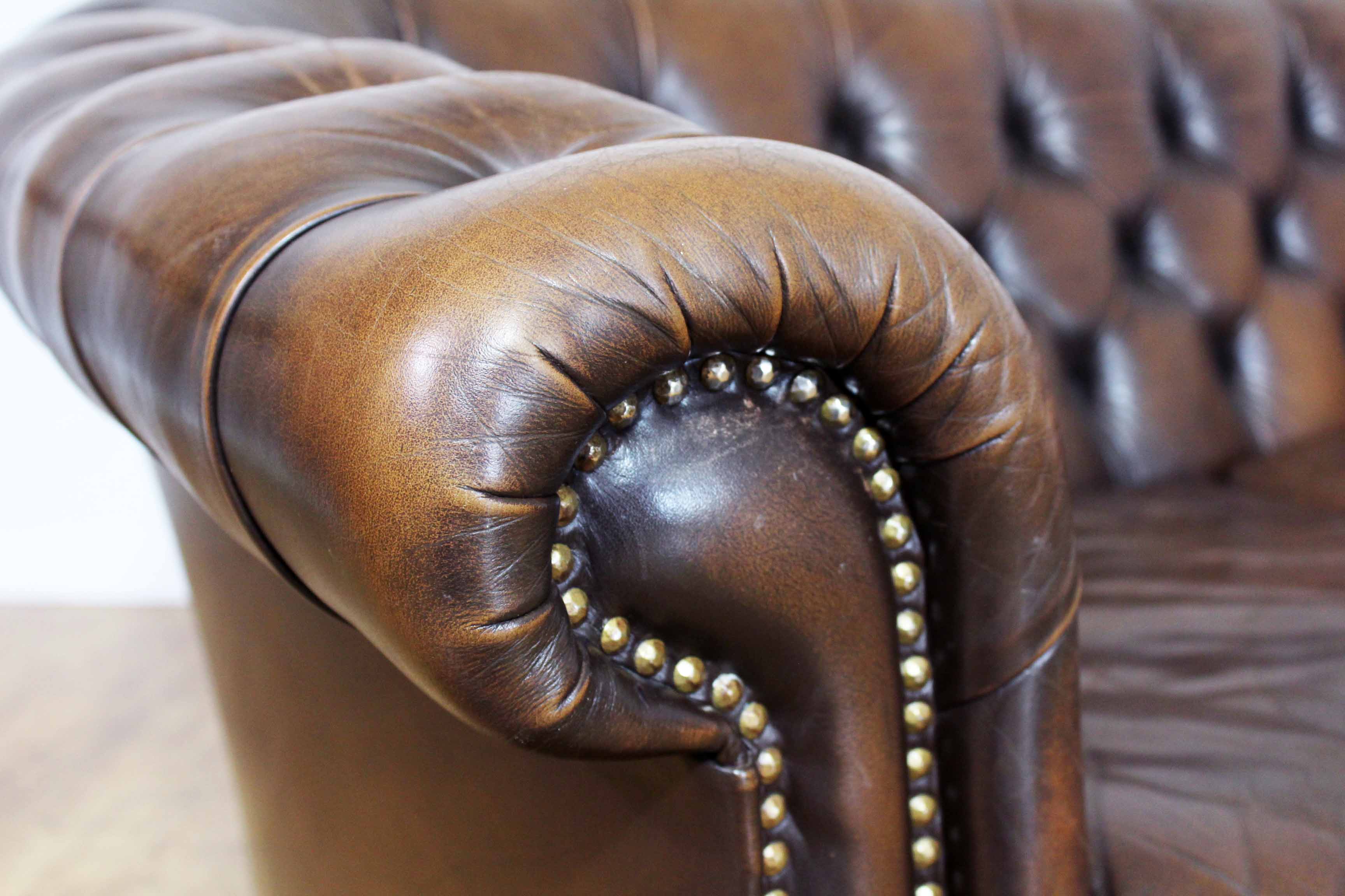 Chesterfield sofa 70/80