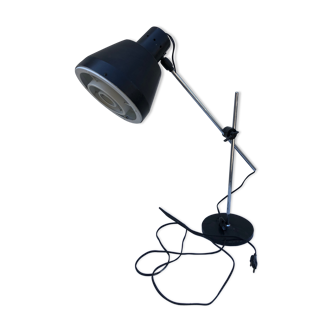 Desk lamp