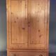 Armoire parisienne en pin