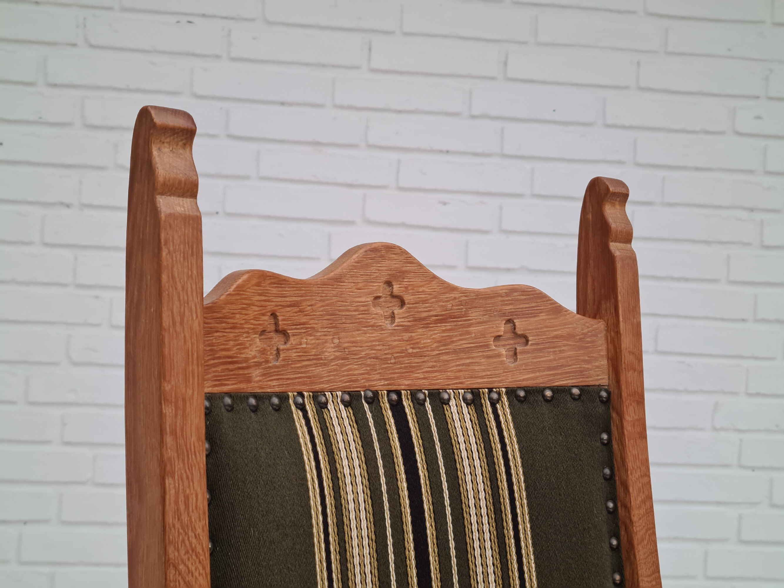 Original Danish design, 1960s,  set of high back dinning chairs, oak wood