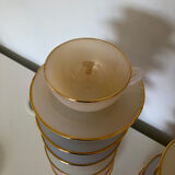 Arcopal 11 cup and saucer service