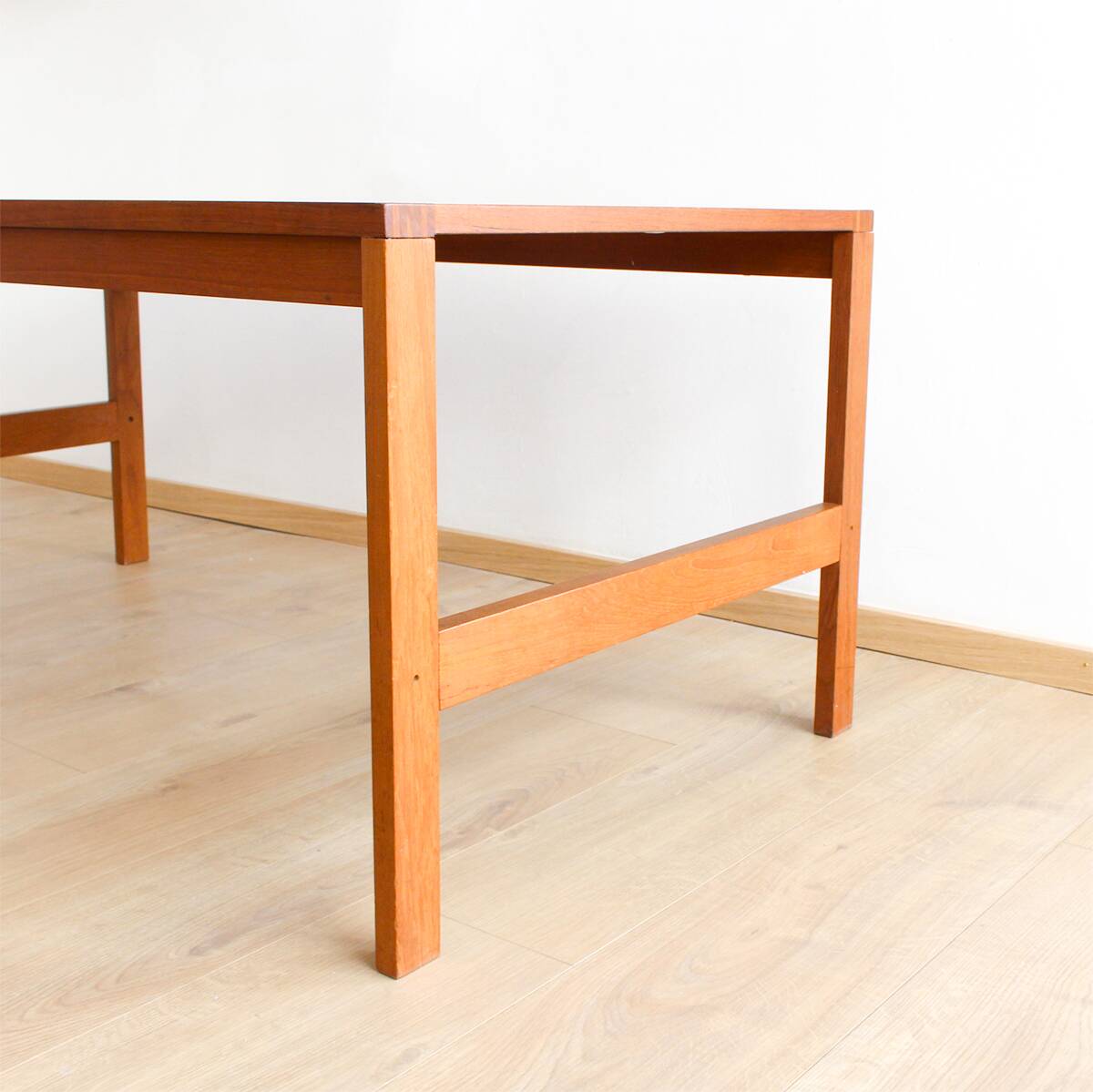 Teak coffee table by Ole Gjerløv-Knudsen & Torben Lind for France & Søn
