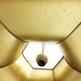 Colonial-style suspension