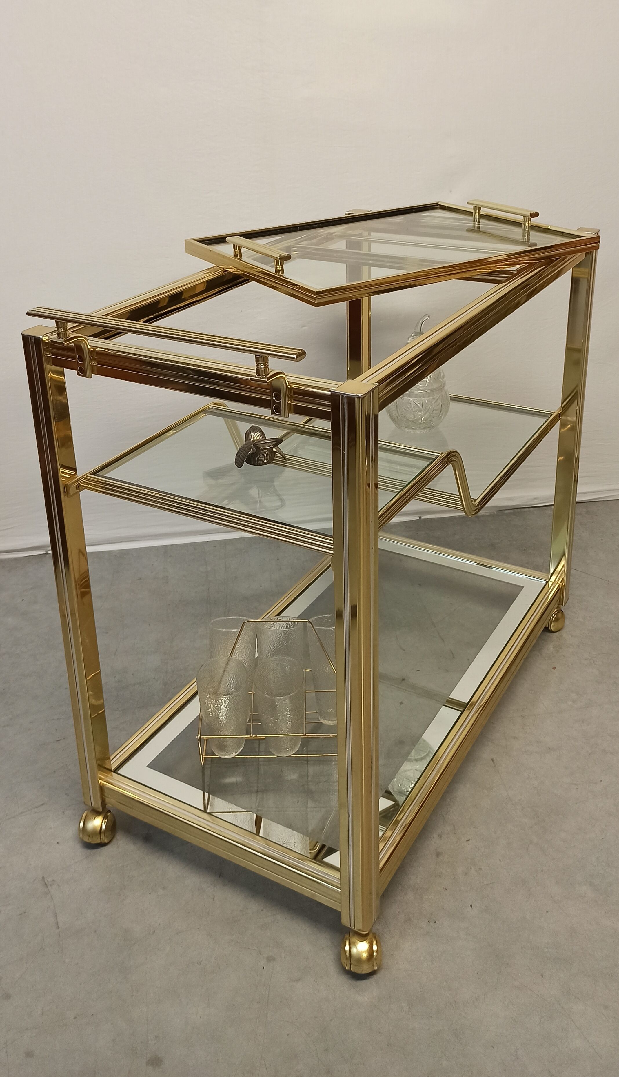 Vintage brass bar service