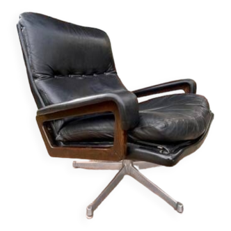 Black leather armchair by André Vandenbeuck circa 1960