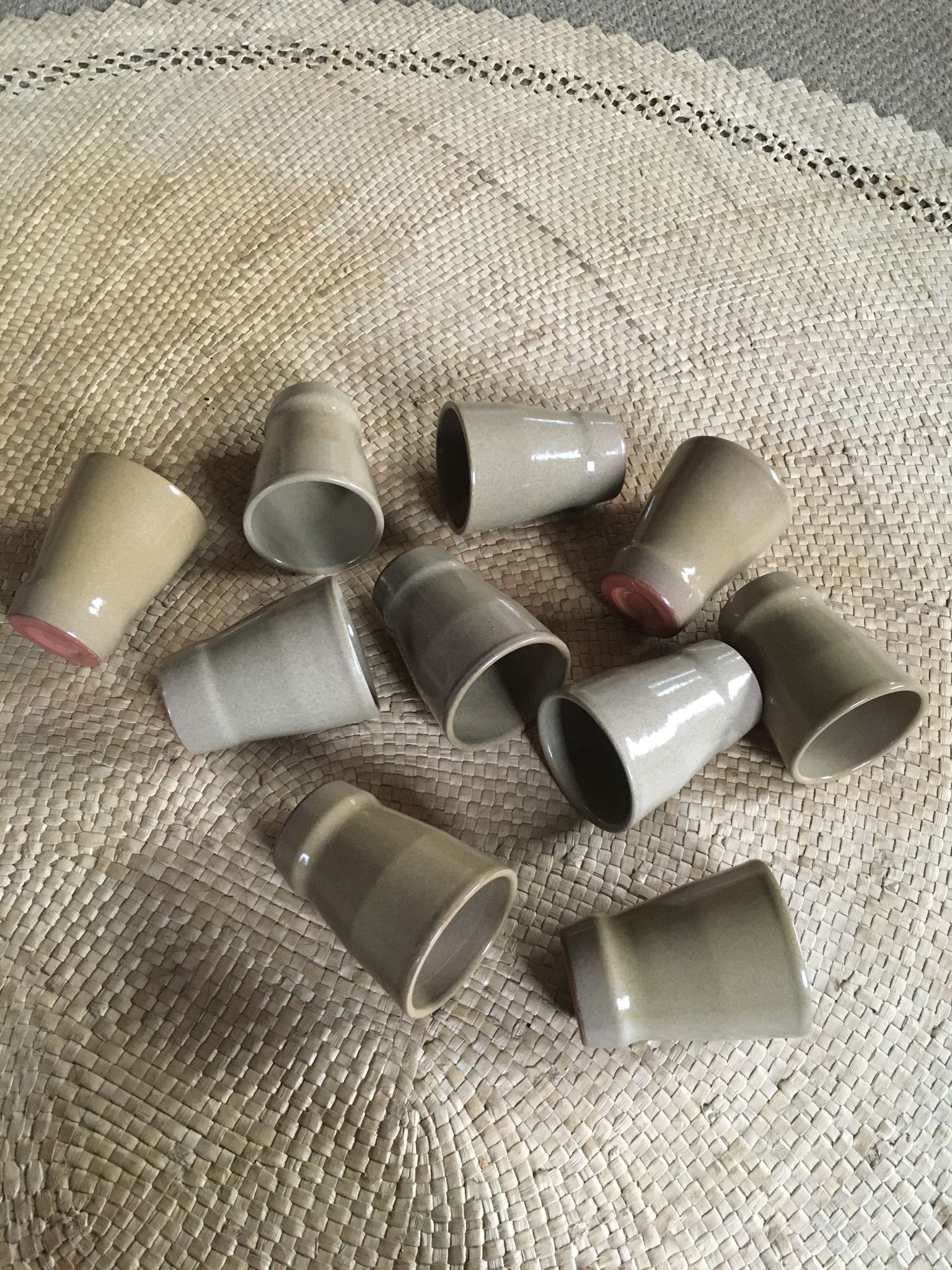 Série de 10 tasses
