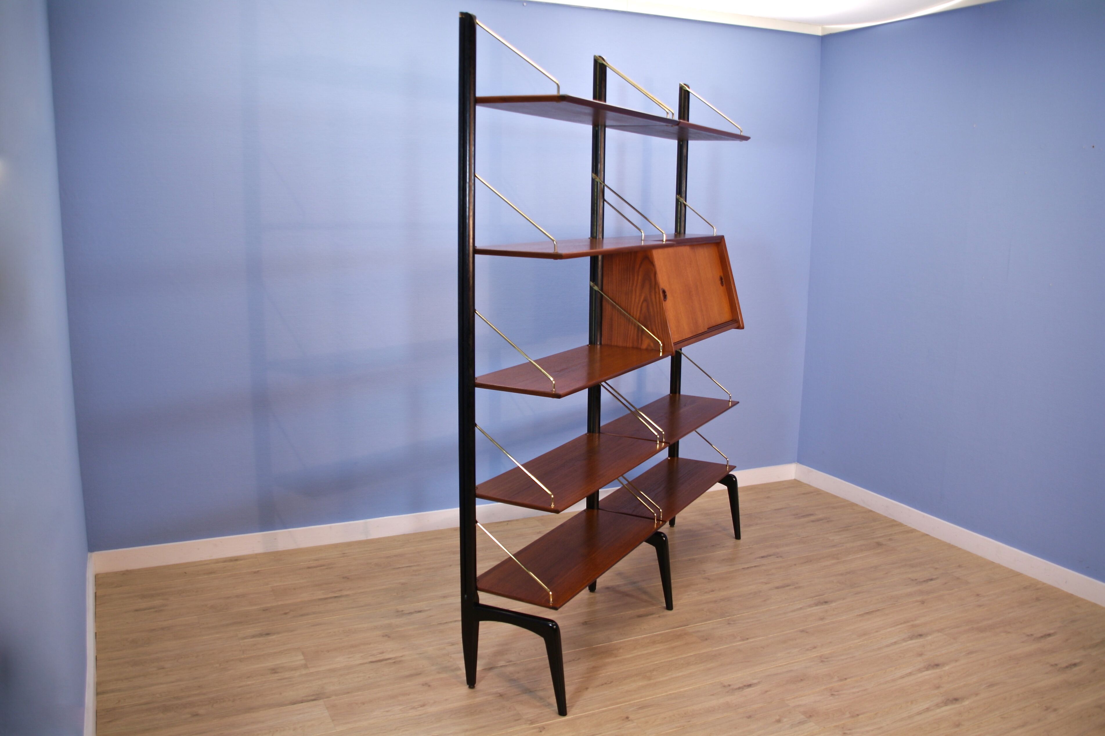 Étagère en teck par Louis van Teeffelen pour WeBe, années 1960