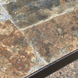 Table basse brutaliste