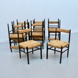 12 mulched chairs