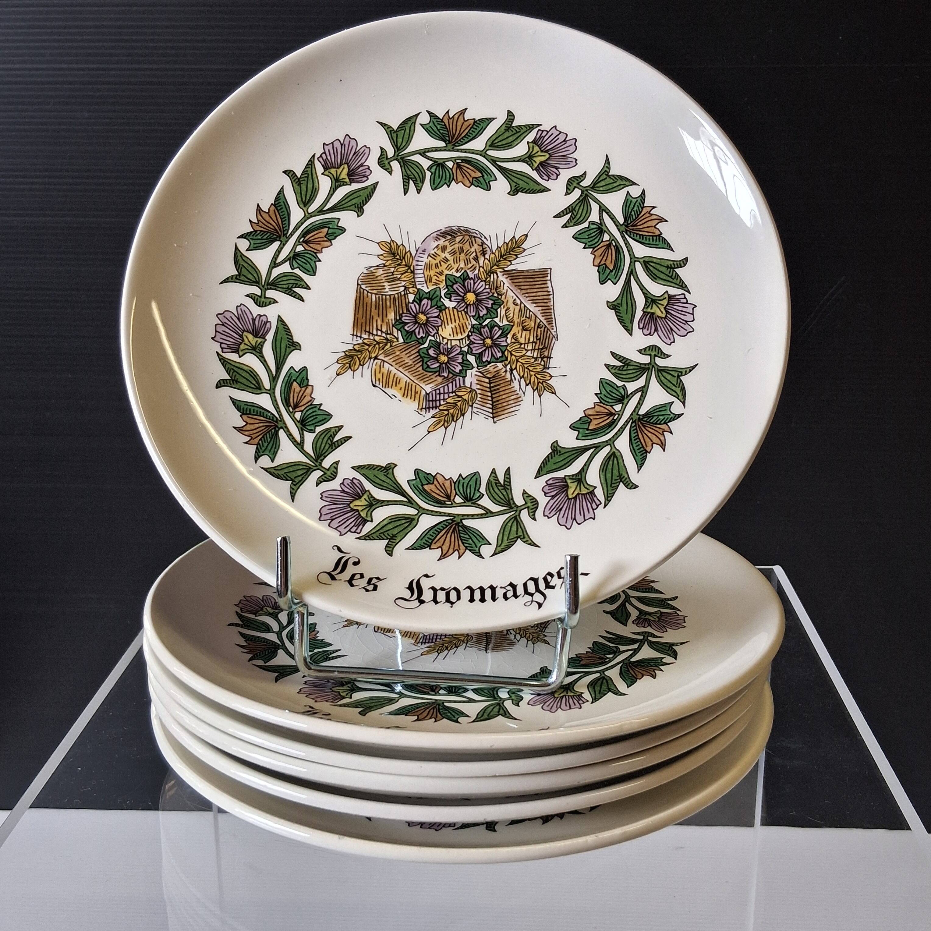 6 cheese plates in earthenware from Gien in good condition.