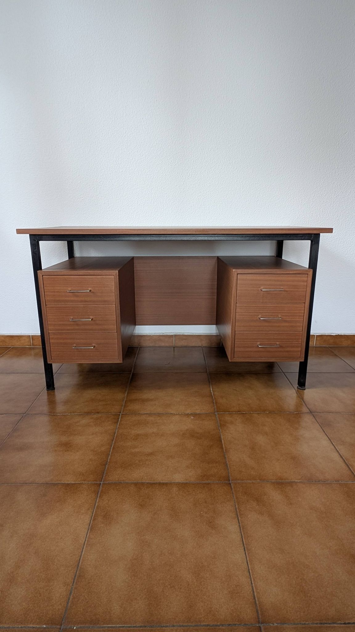 Bureau industriel/artisanale des années 70' ; bois & métal