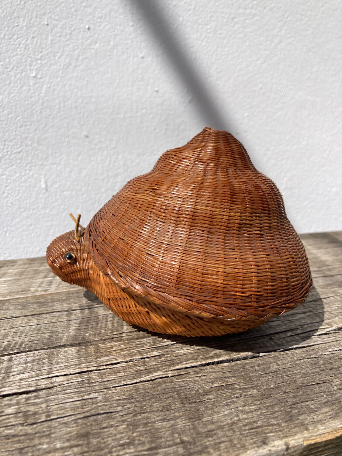 Jewelry box rattan snail vintage wicker woven old panière