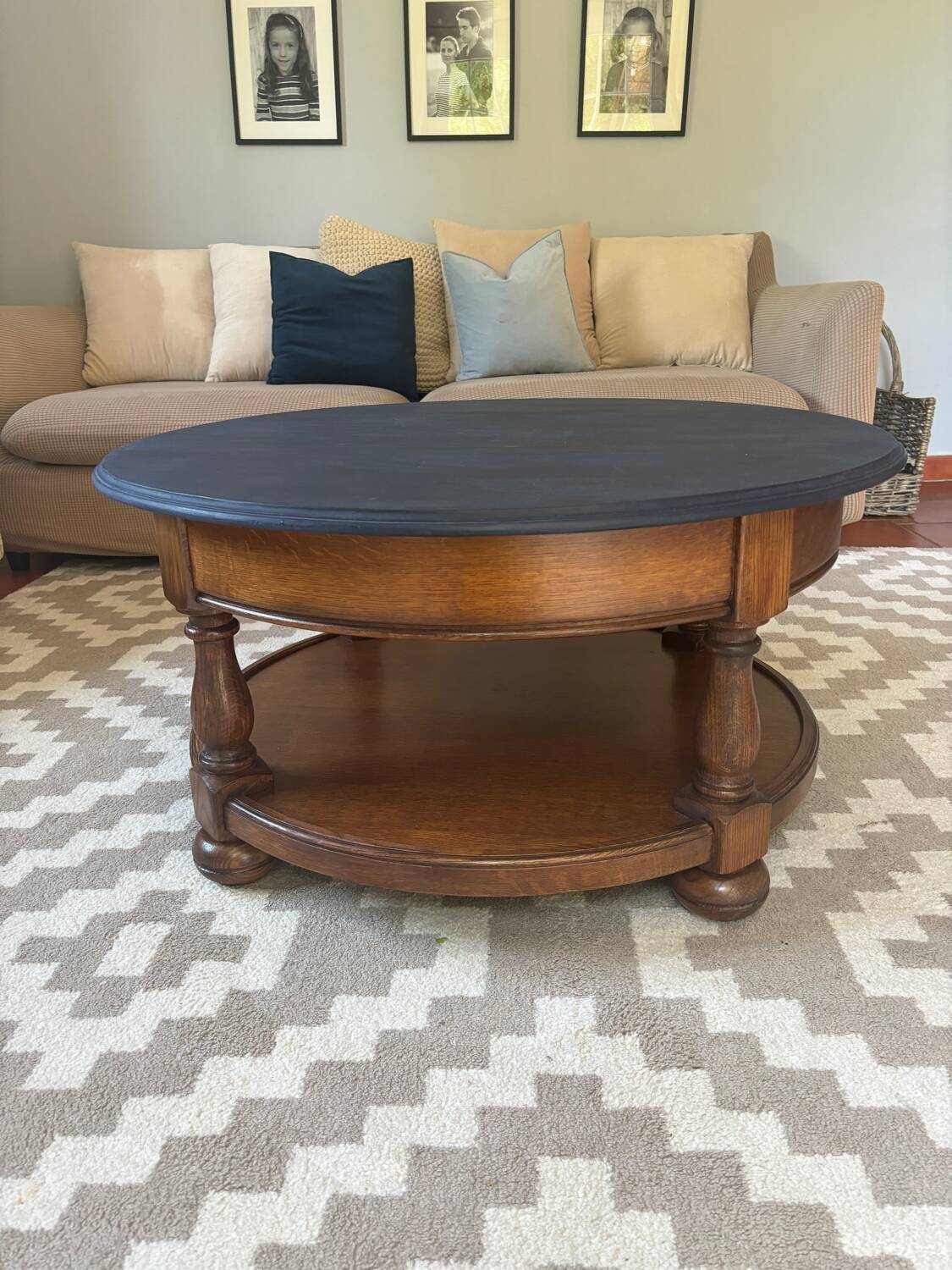 Table basse ronde en bois massif