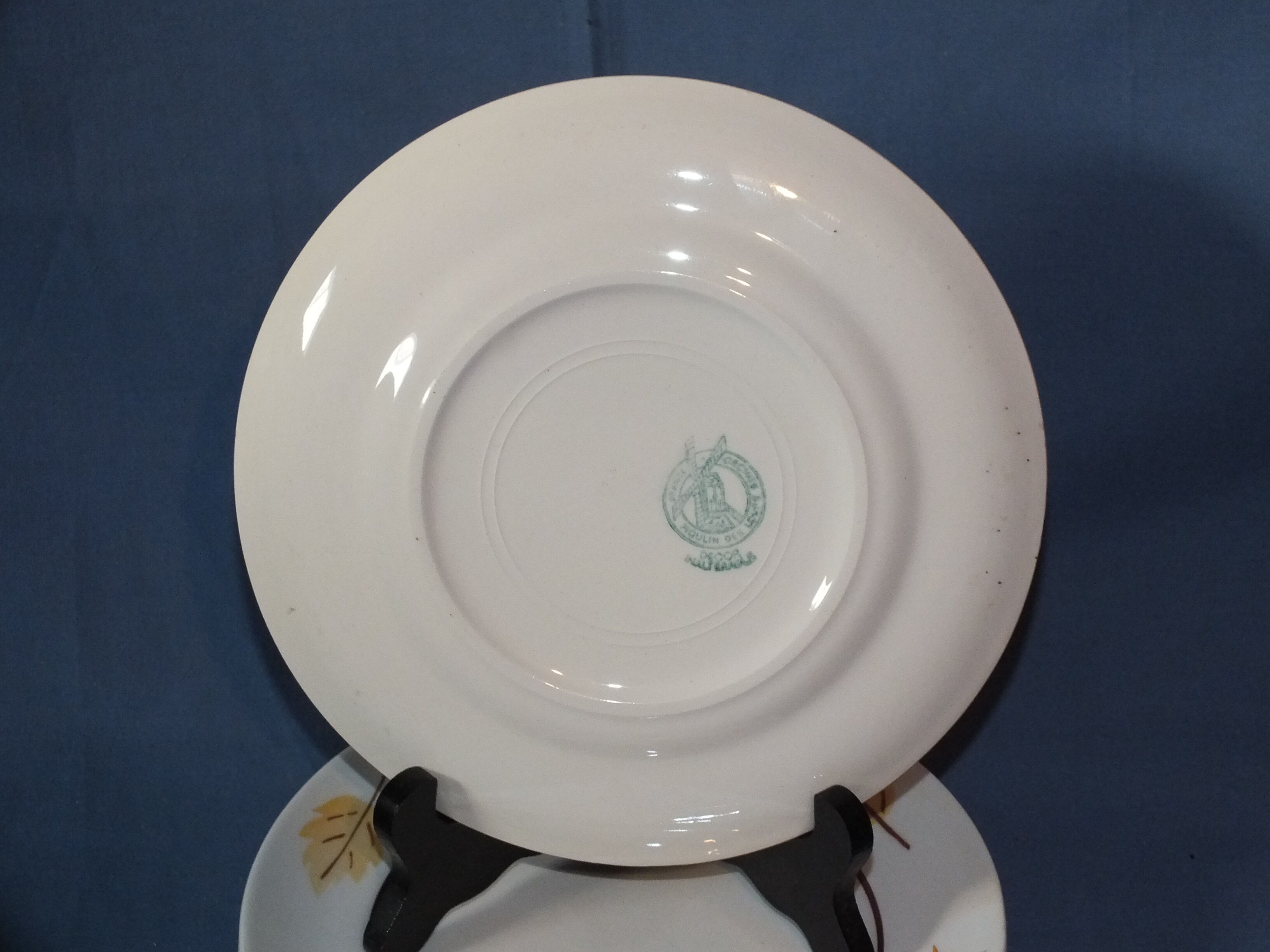 5 Vintage dessert plates Moulin des Loups décor autumn leaves