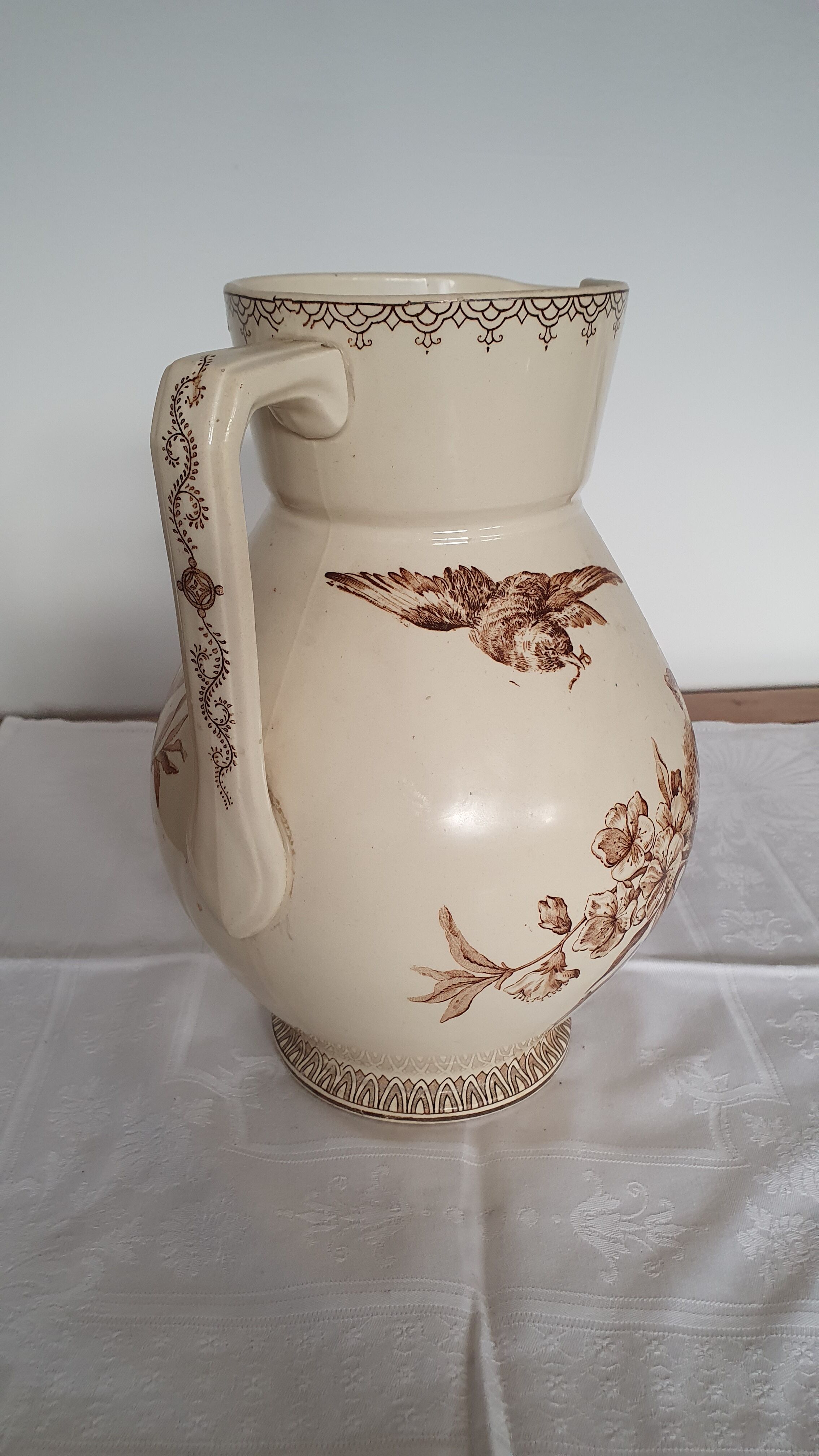 Pichet décor oiseaux