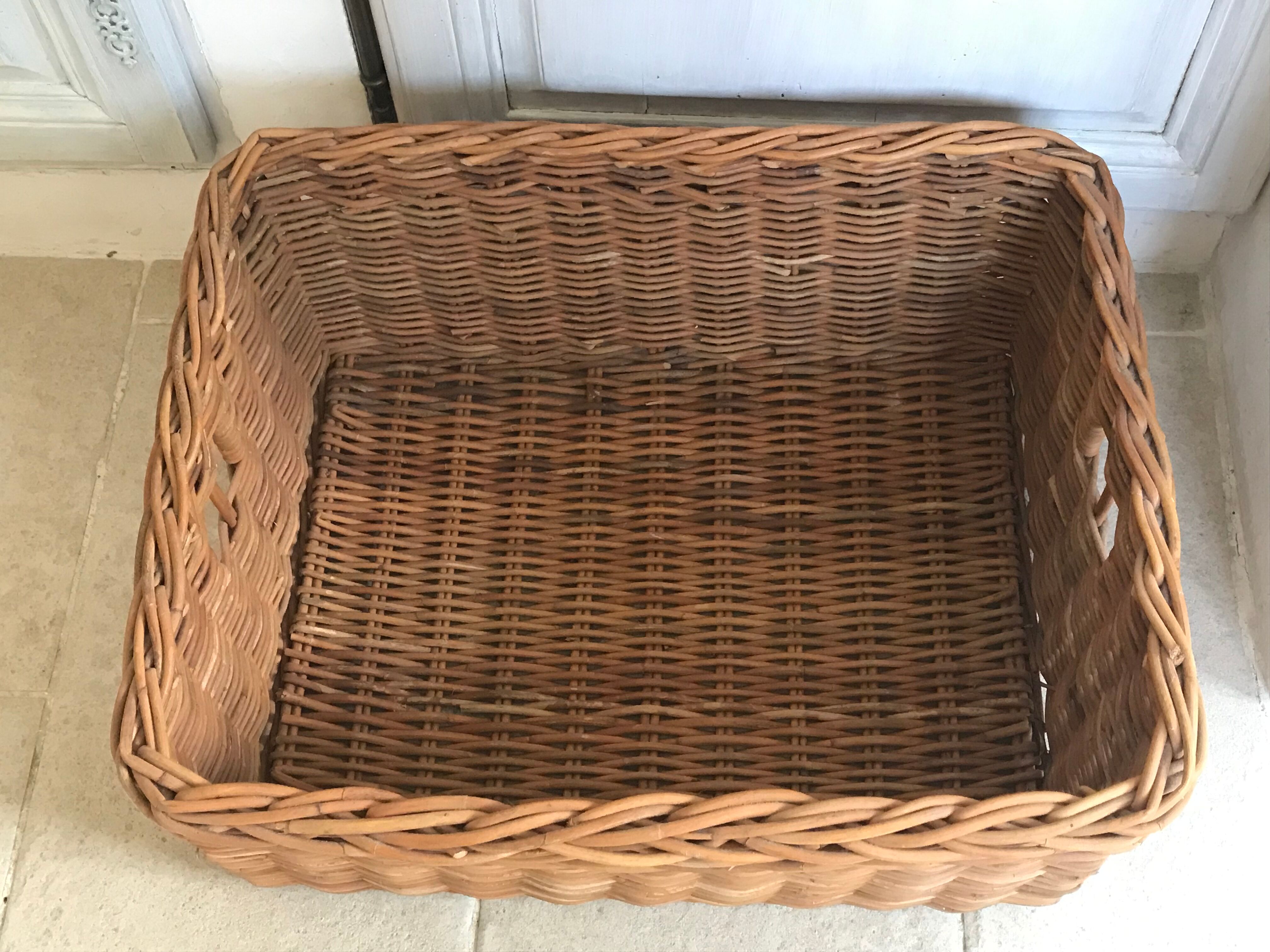 Wicker laundry clothing