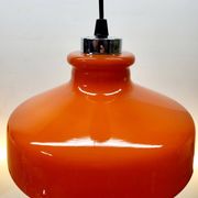 Suspension vintage en verre opalin orange avec finition chromée, années 60