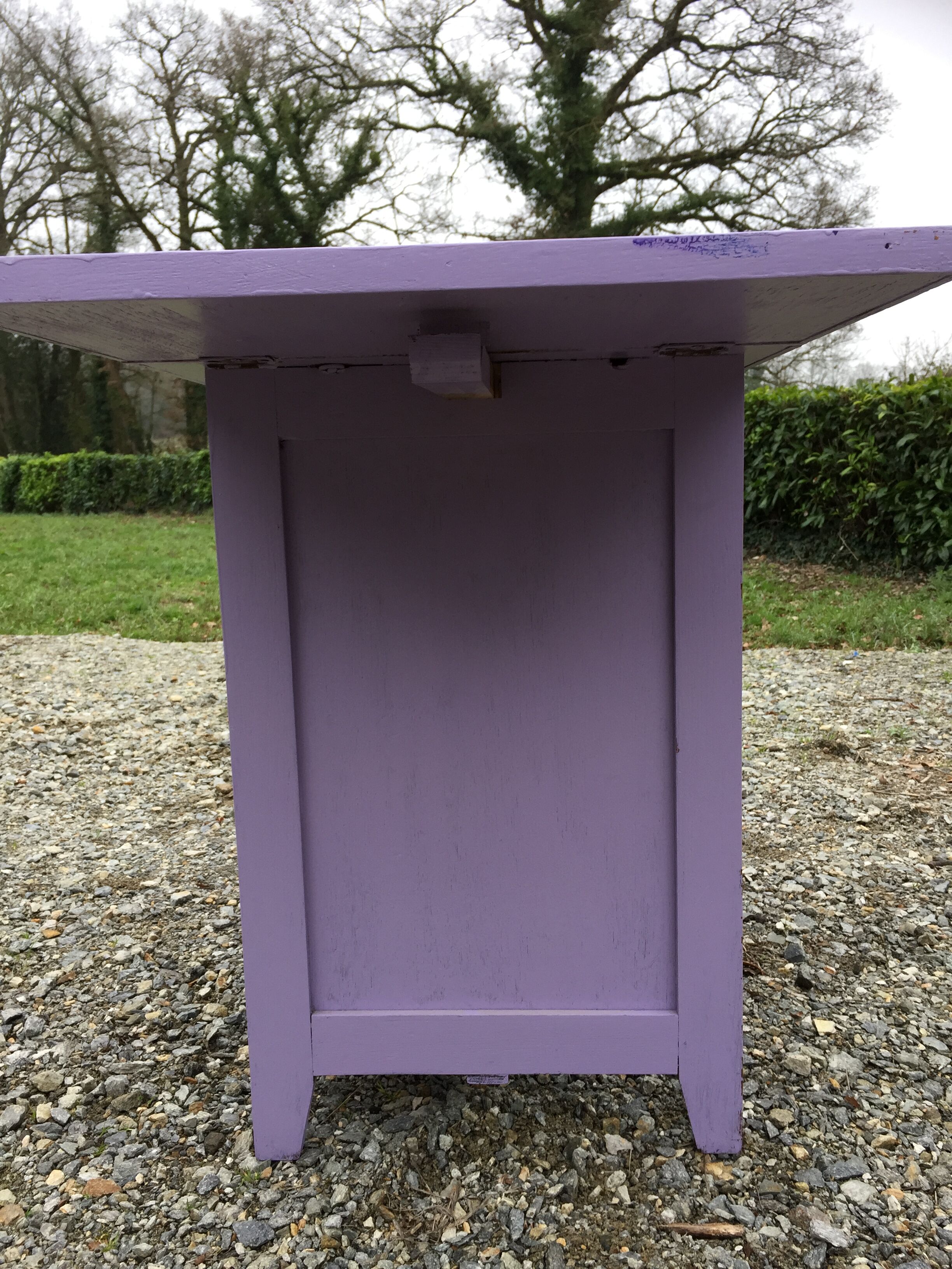 Vintage oak desk with 4 drawers painted in purple.