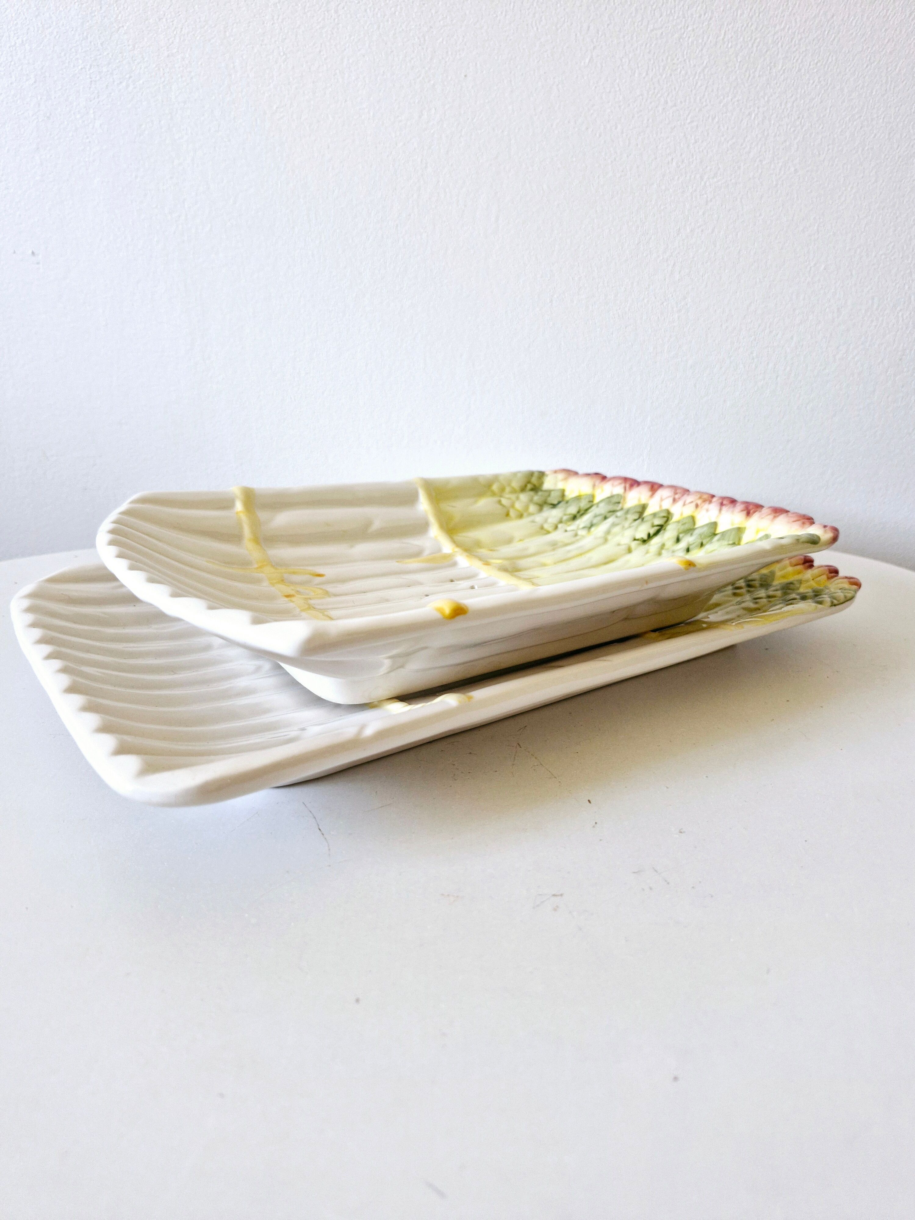 Vintage ceramic asparagus dish and drainer Barbotine