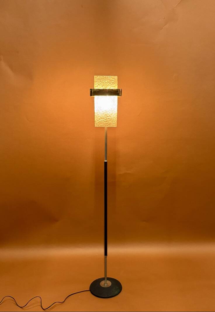 1960 resin lamp post