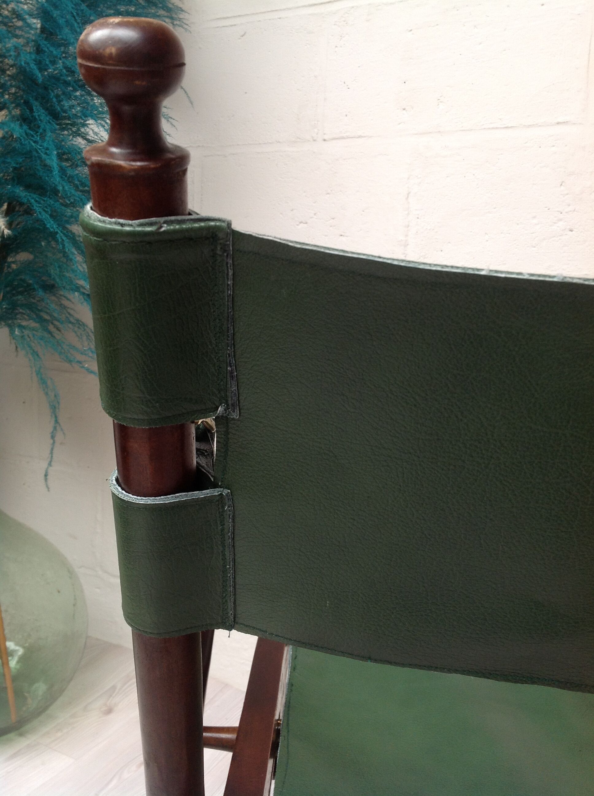Fauteuil pliant ancien bambou et cuir