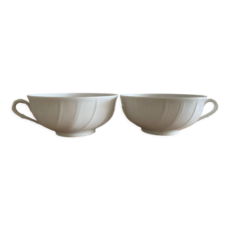 Lot 2 grandes tasses Bernardaud et C