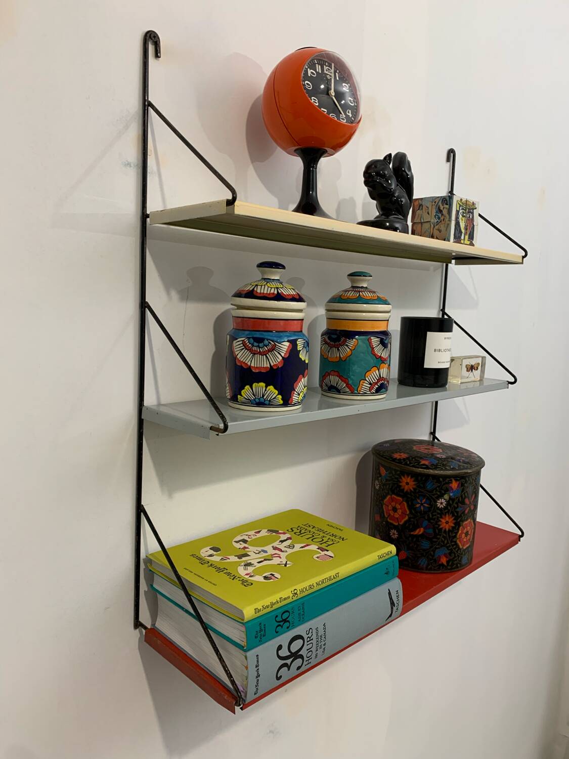 Tomado "String" Vintage Wall Shelf