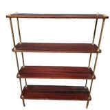 Shelf on feet