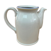 Pitcher white blue and yellow lines