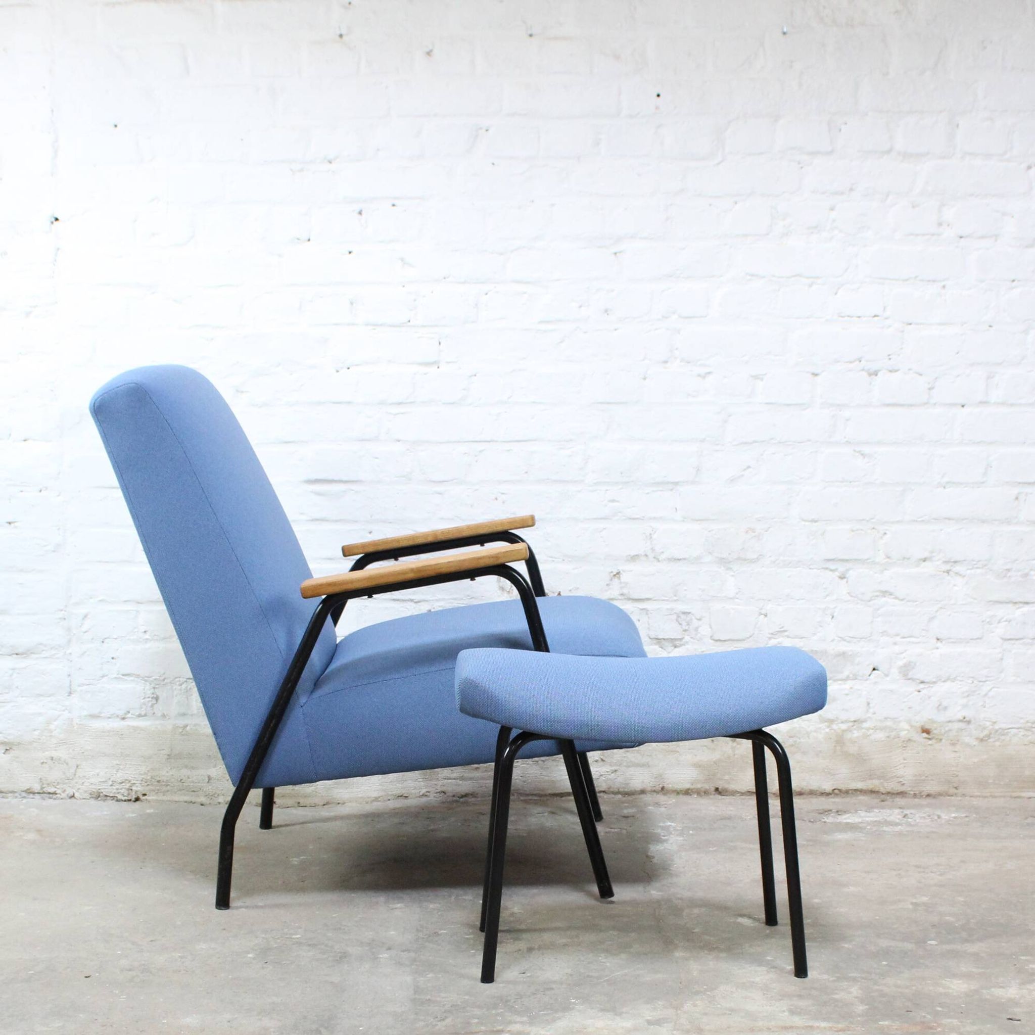 “Rio” armchair and bull ottoman by Pierre Guariche for Meurop 1962