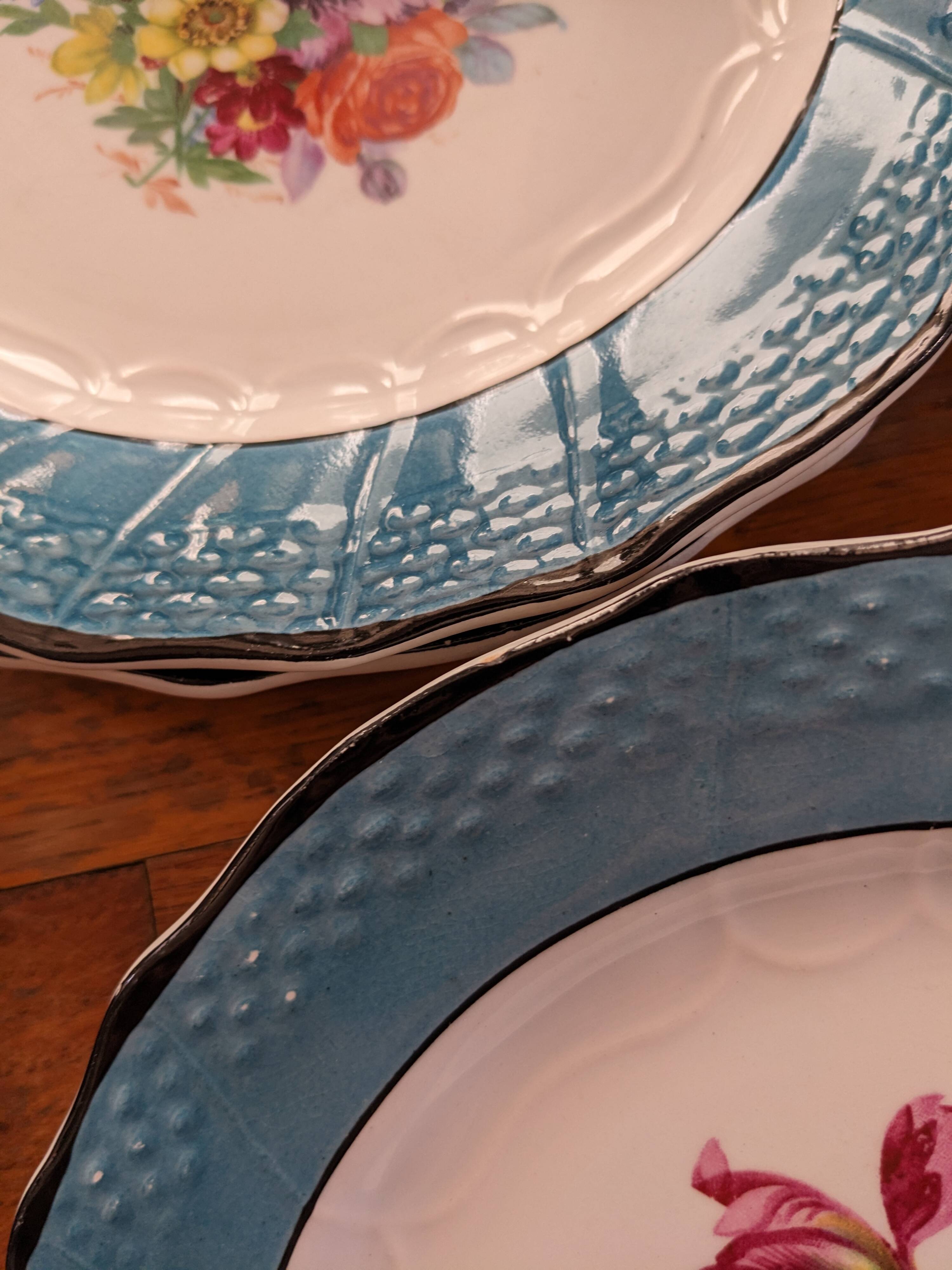 Moulin des Loups Terre de Fer dessert plates