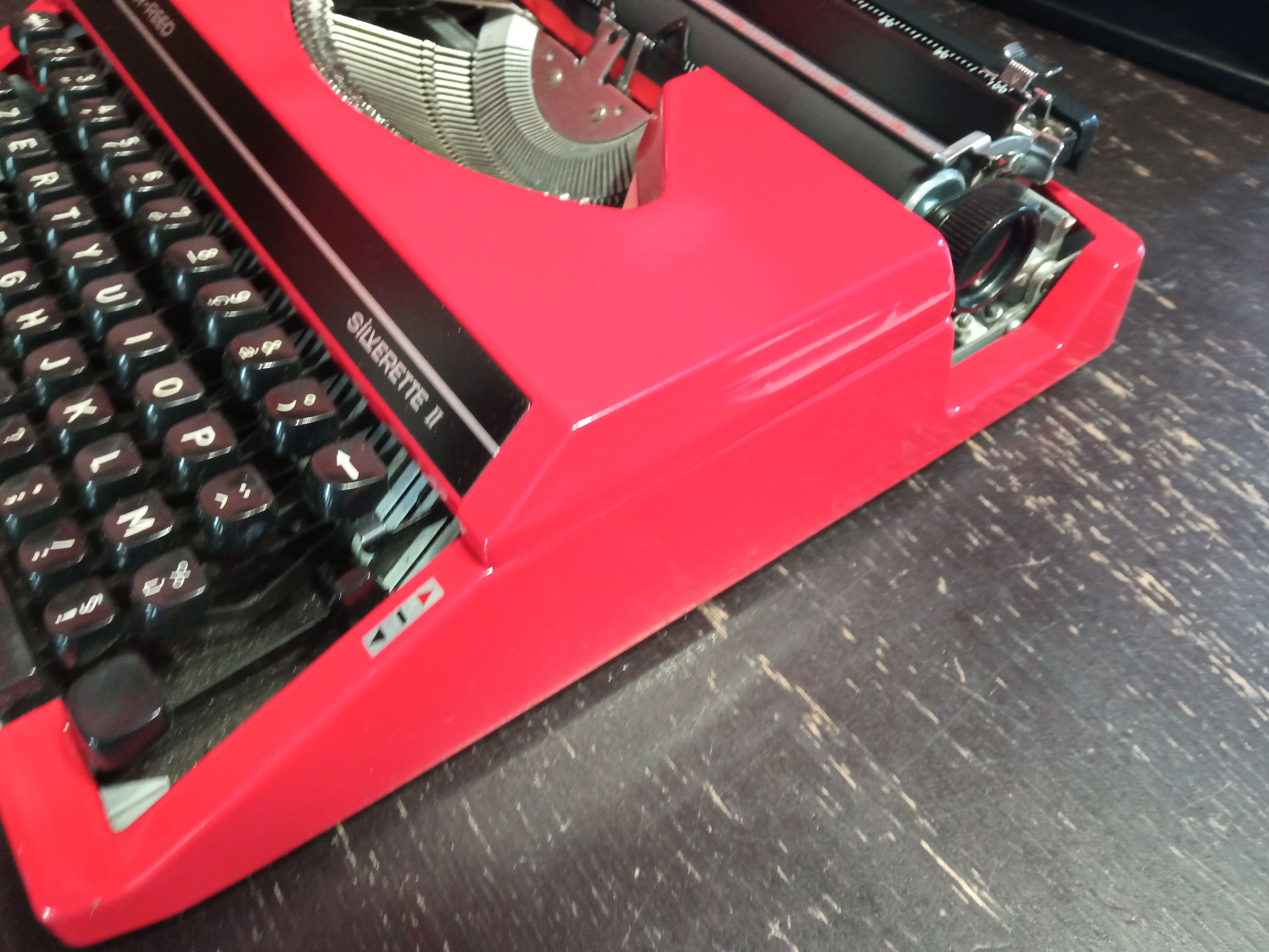 Machine à écrire Silver Reed - Silverette II Rouge (rare)
