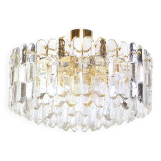 Superb brass and crystal glass light fixture Palazzo, Kalmar, Austria, 1970.