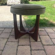 Circular teak ottoman with green fabric seat - Mid-Century 1960s style