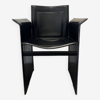 Korium style armchair