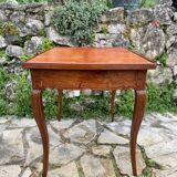 Small desk table called “Cabaret” top in walnut, Louis XV period