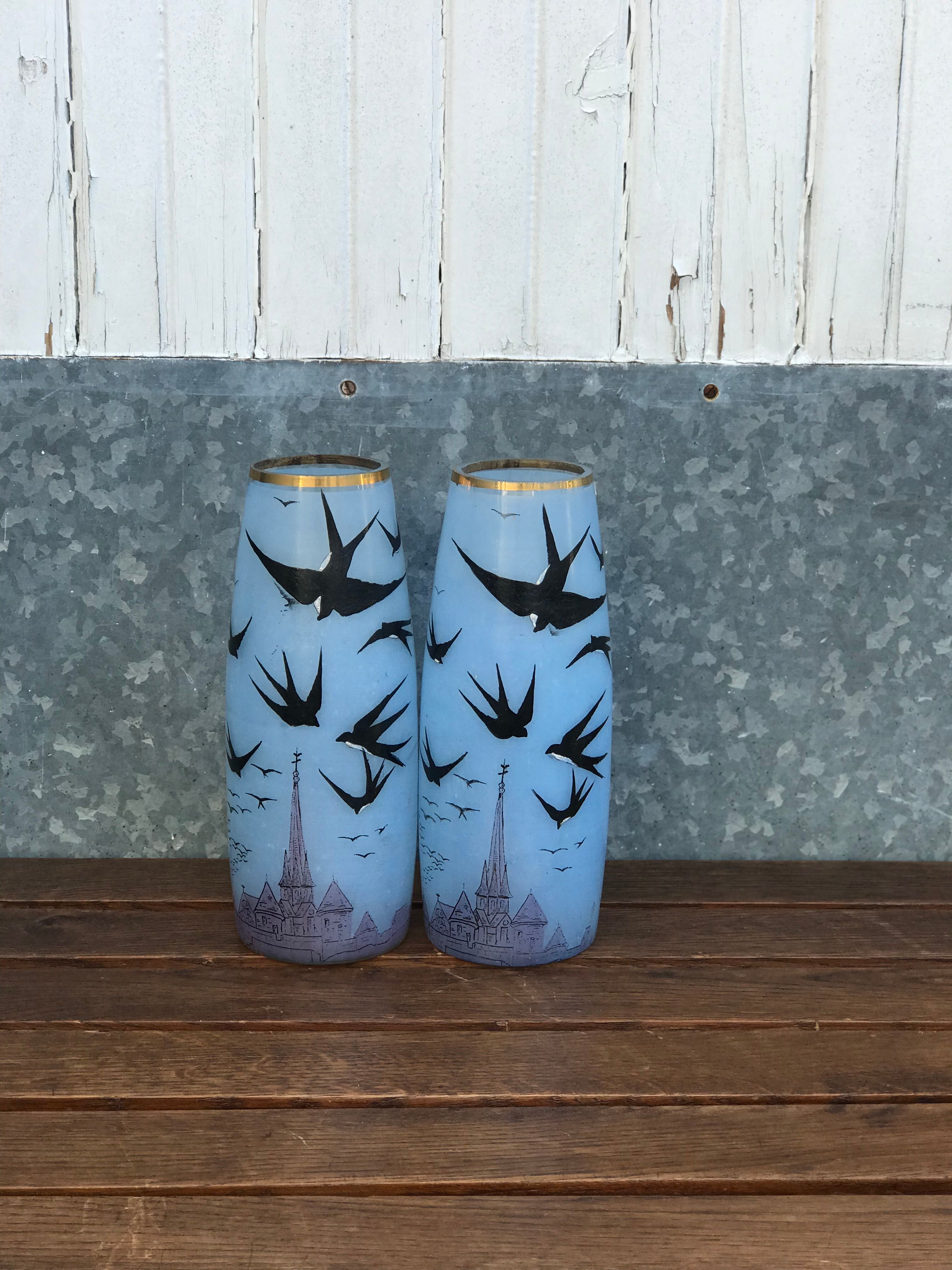 Pair of Swallowvaies