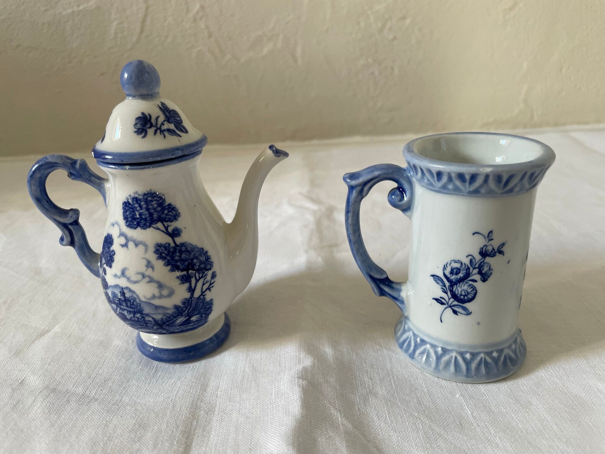 Miniature ceramic vases Italy