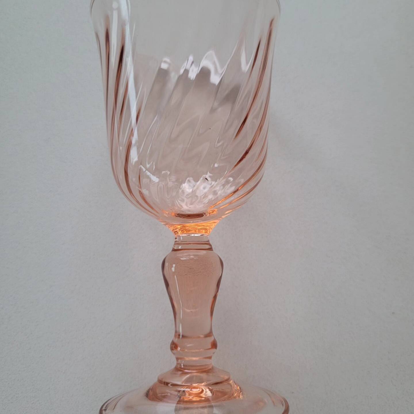 5 verres à pied Rosaline