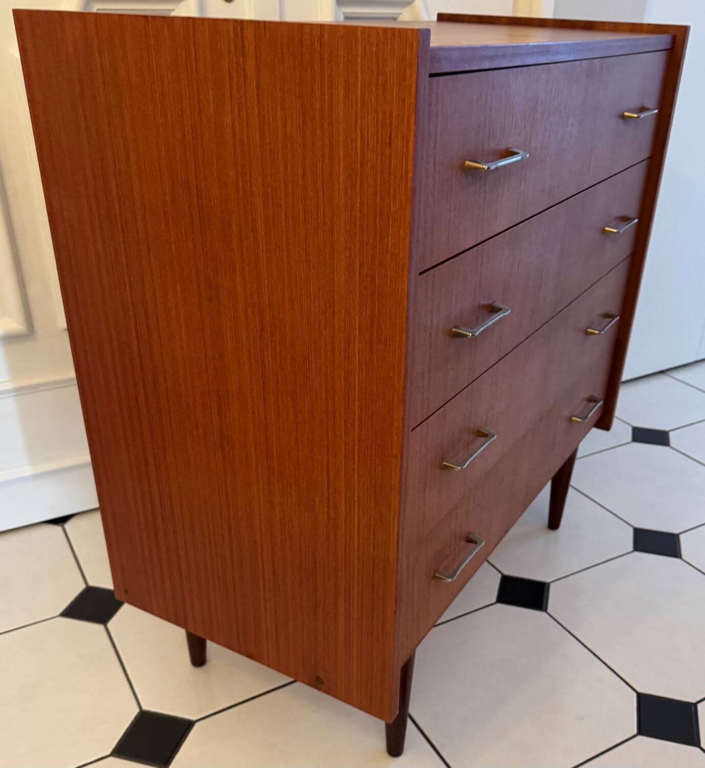 Vintage Scandinavian chest of drawers