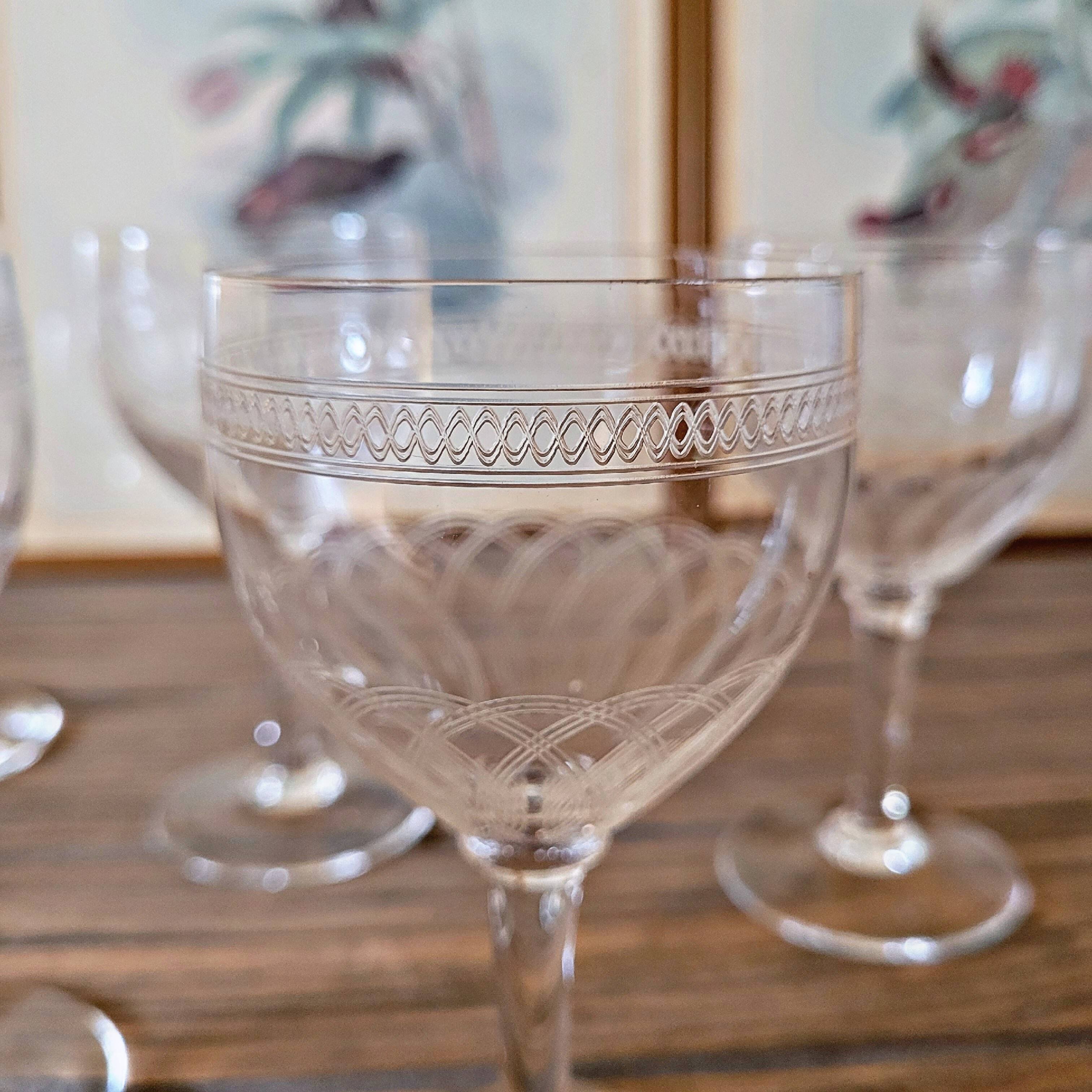 Antique red wine glasses in guilloche crystal, late 19th early 20th century (set of 6)