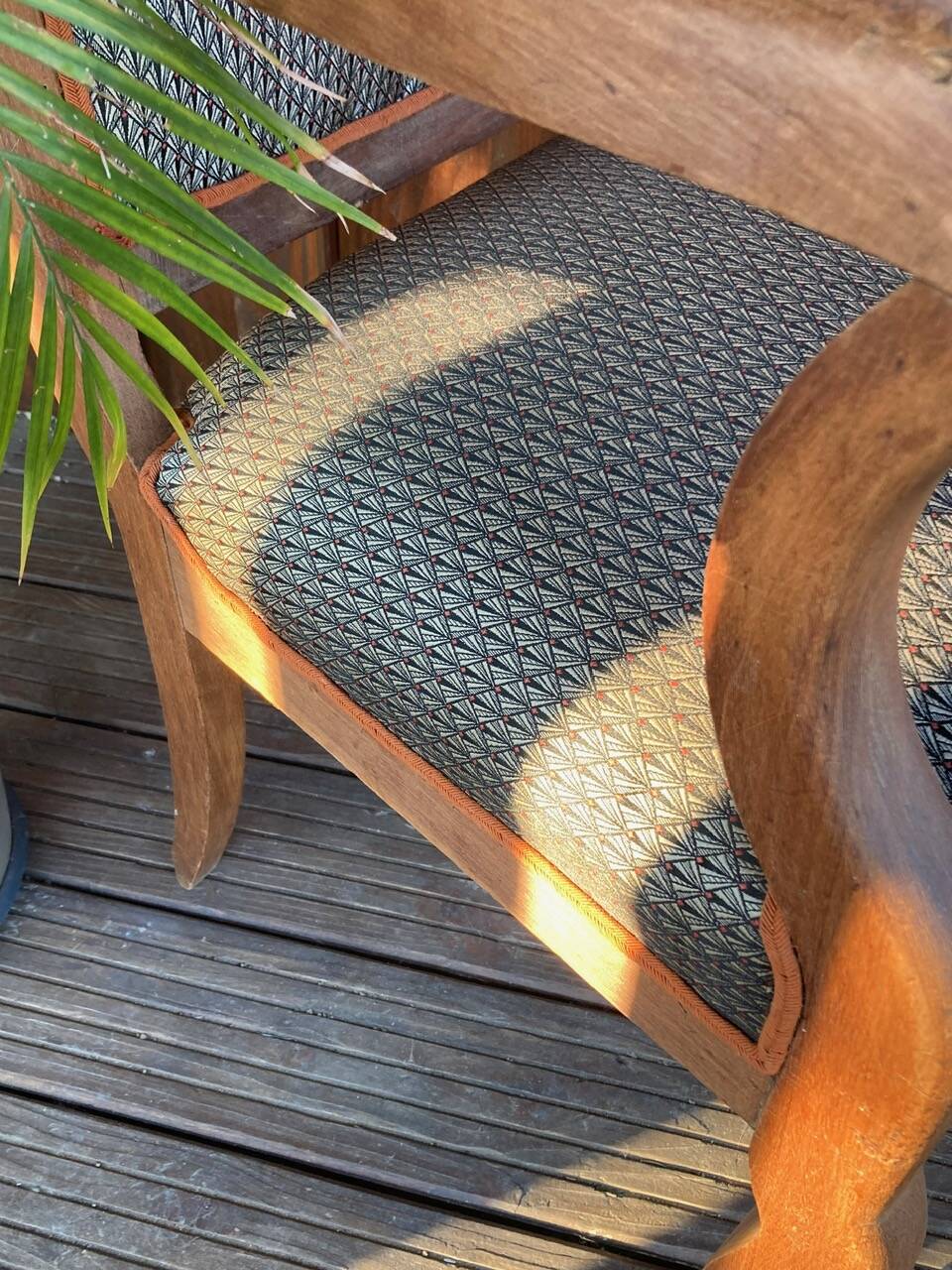 Antique Regency style armchair with complete restoration of the seat