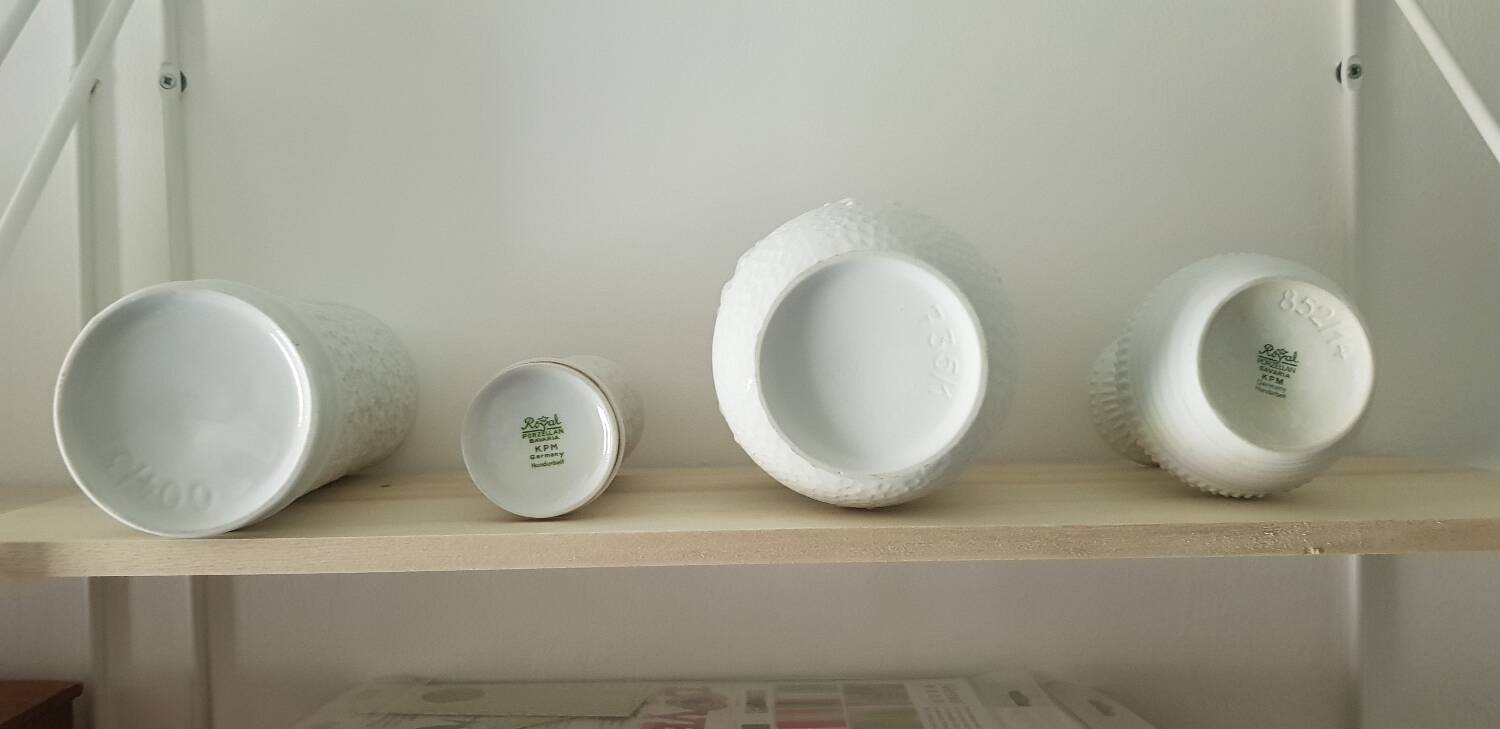 4 Saxon porcelain vases