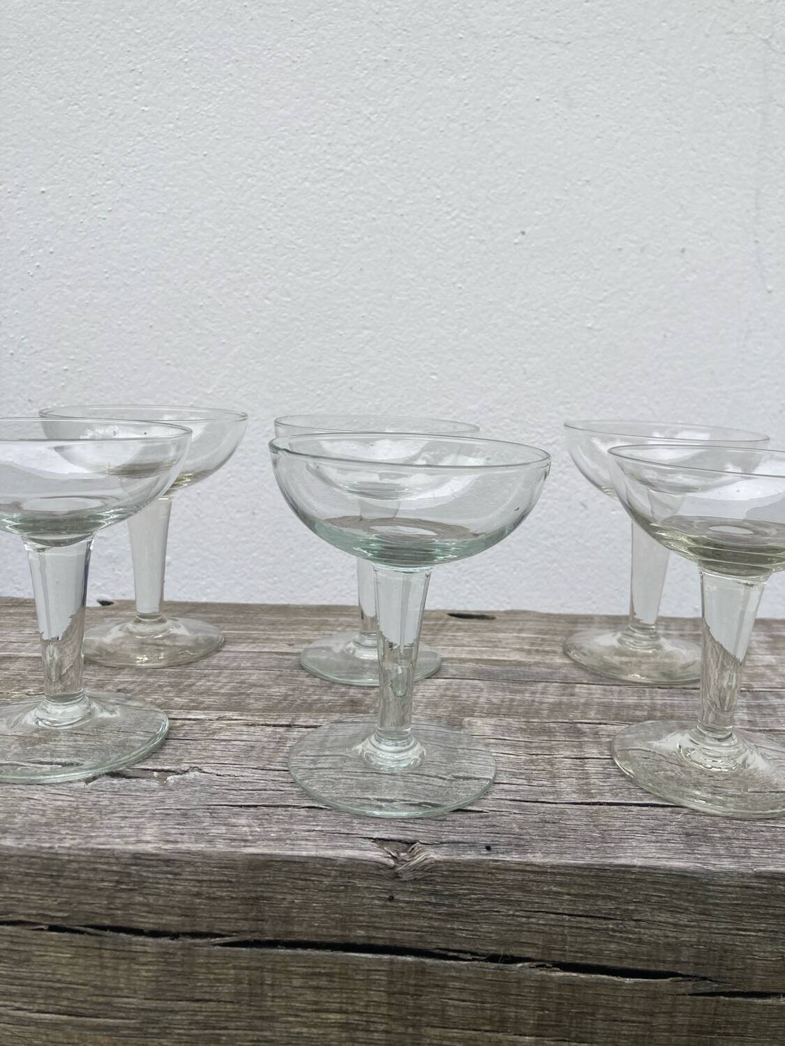 6 blown glasses / old cups