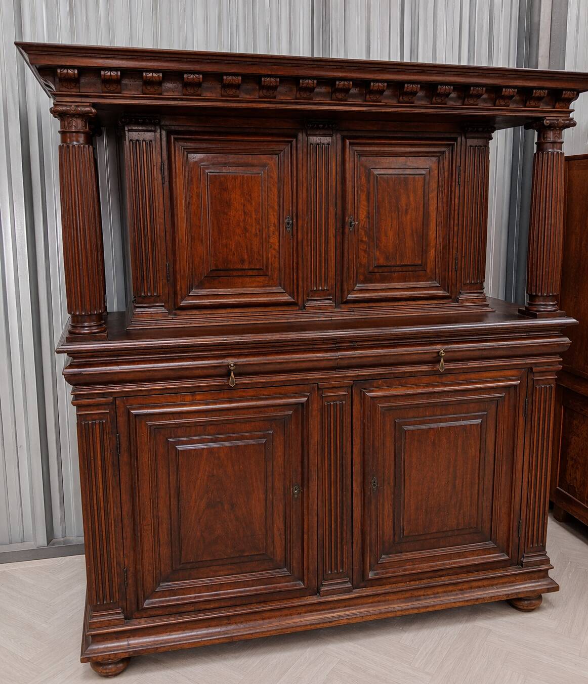 Important two-body buffet cabinet in Renaissance style – 19th century