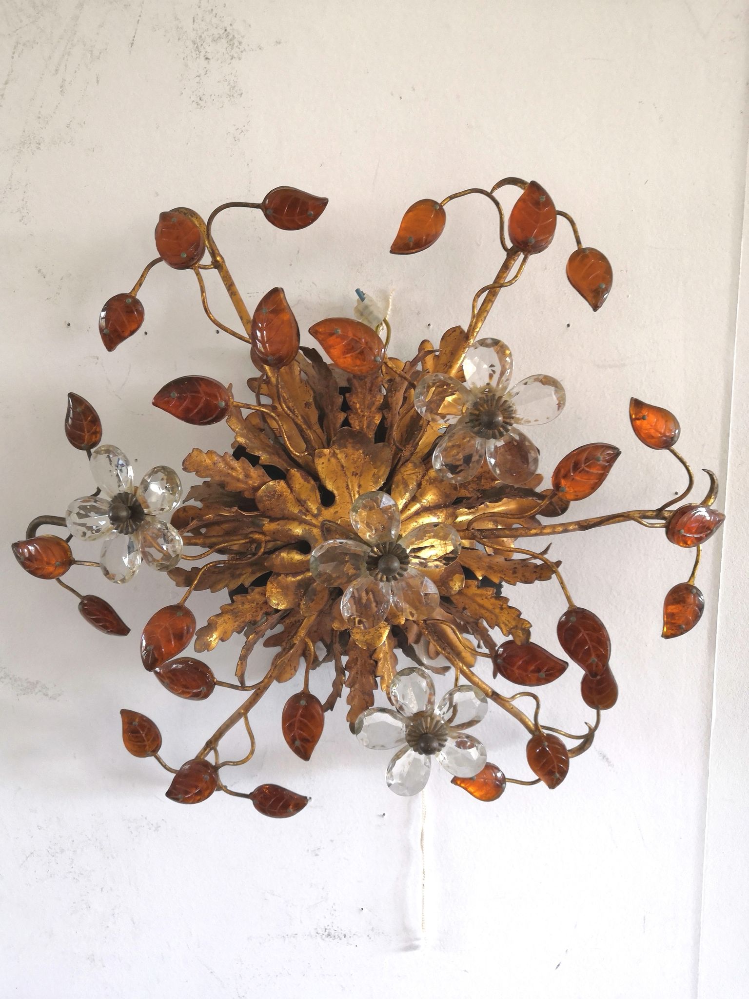 Italian ceiling lamp of Florence House Banci gilded and murano glasses design 70s